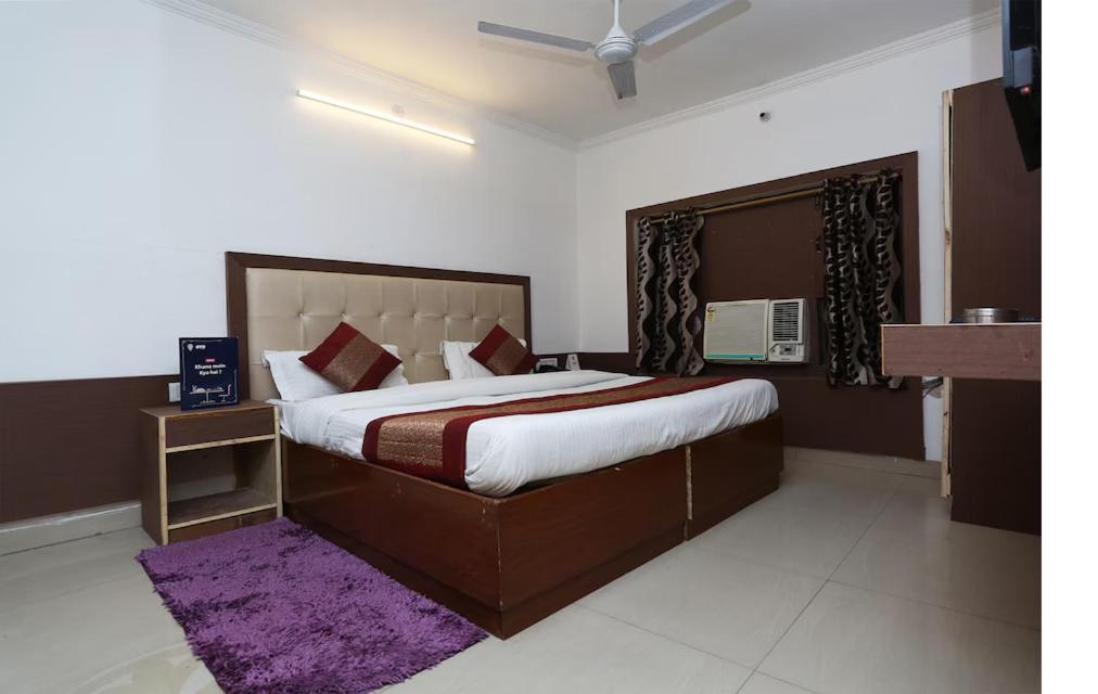 Vishal Hotel By Comfort Rooms Új-Delhi Kültér fotó